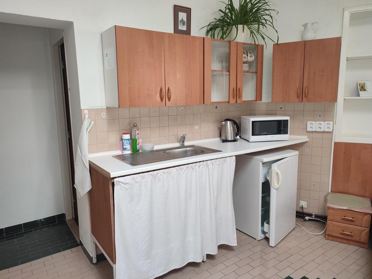 Apartamento Pension Dana Karaskova Kutná Hora Exterior foto