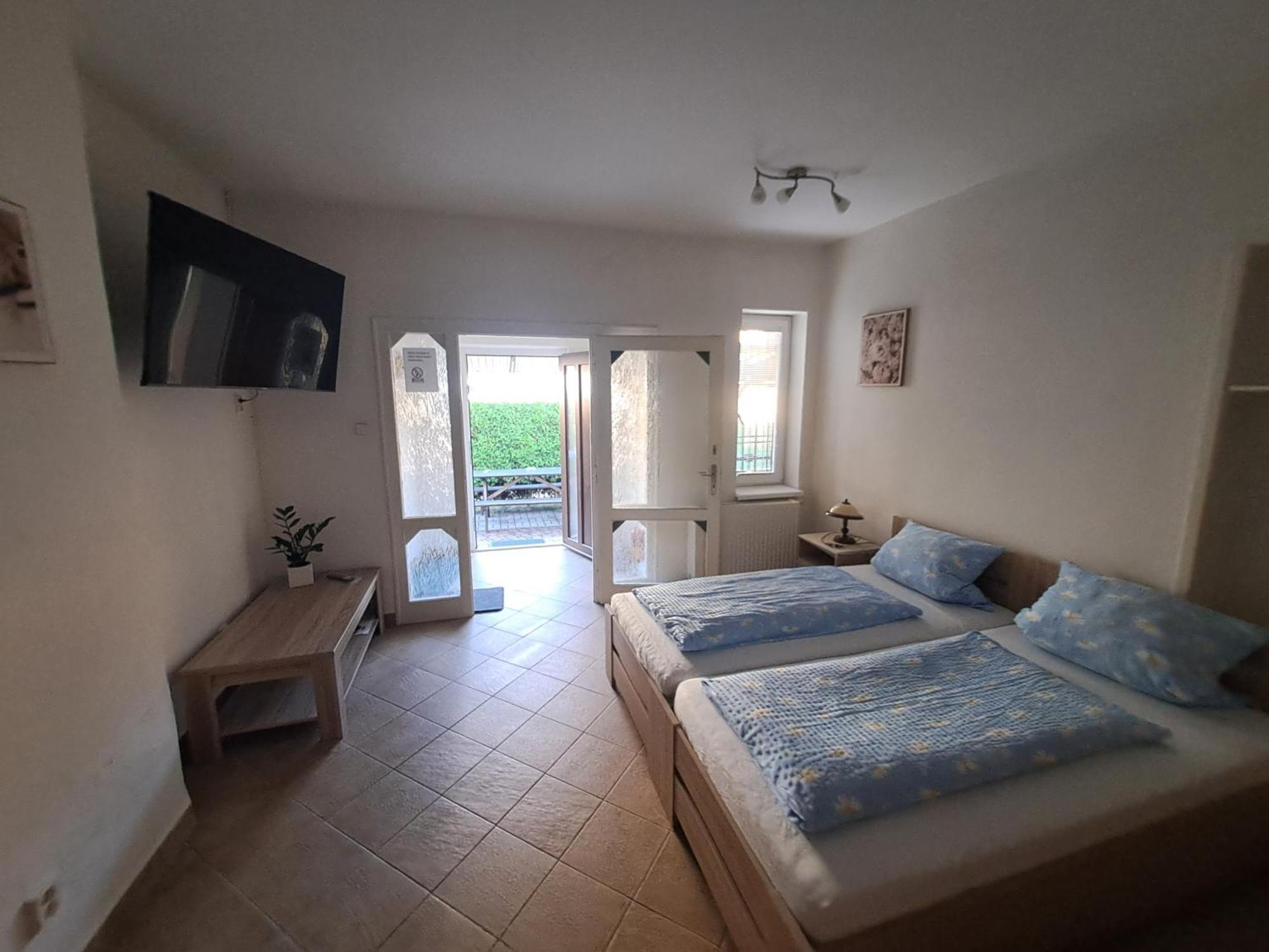 Apartamento Pension Dana Karaskova Kutná Hora Exterior foto
